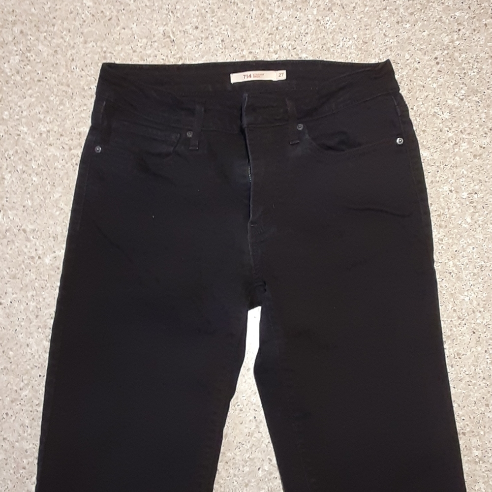 Black Levi jeans